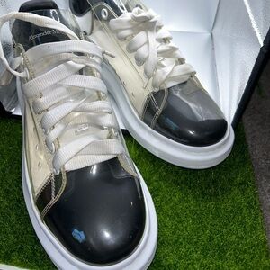 Take your lover out to eat in style